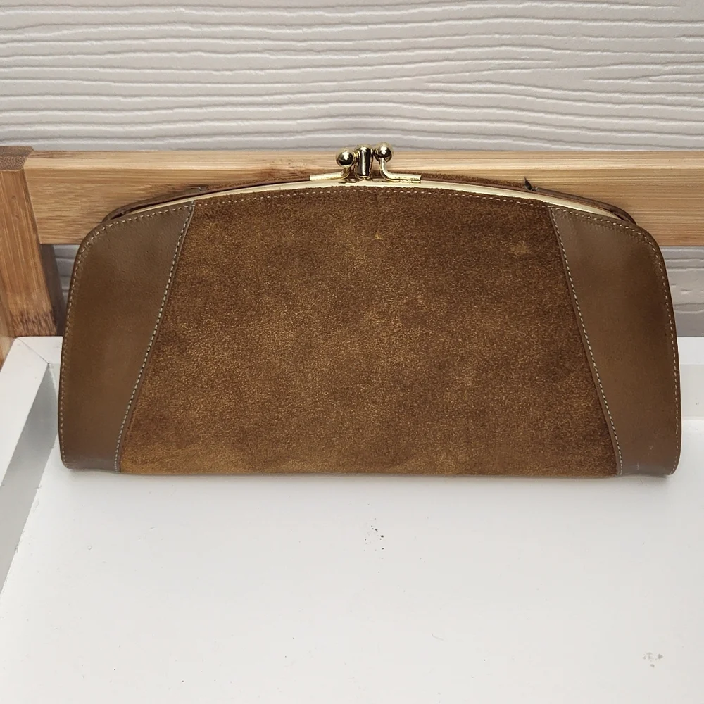 Vintage Baronet Brown Suede Leather Kiss Lock Clutch Change Purse Wallet